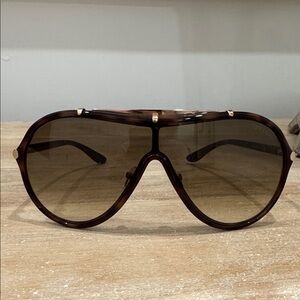 Brown Aviator Sunglasses